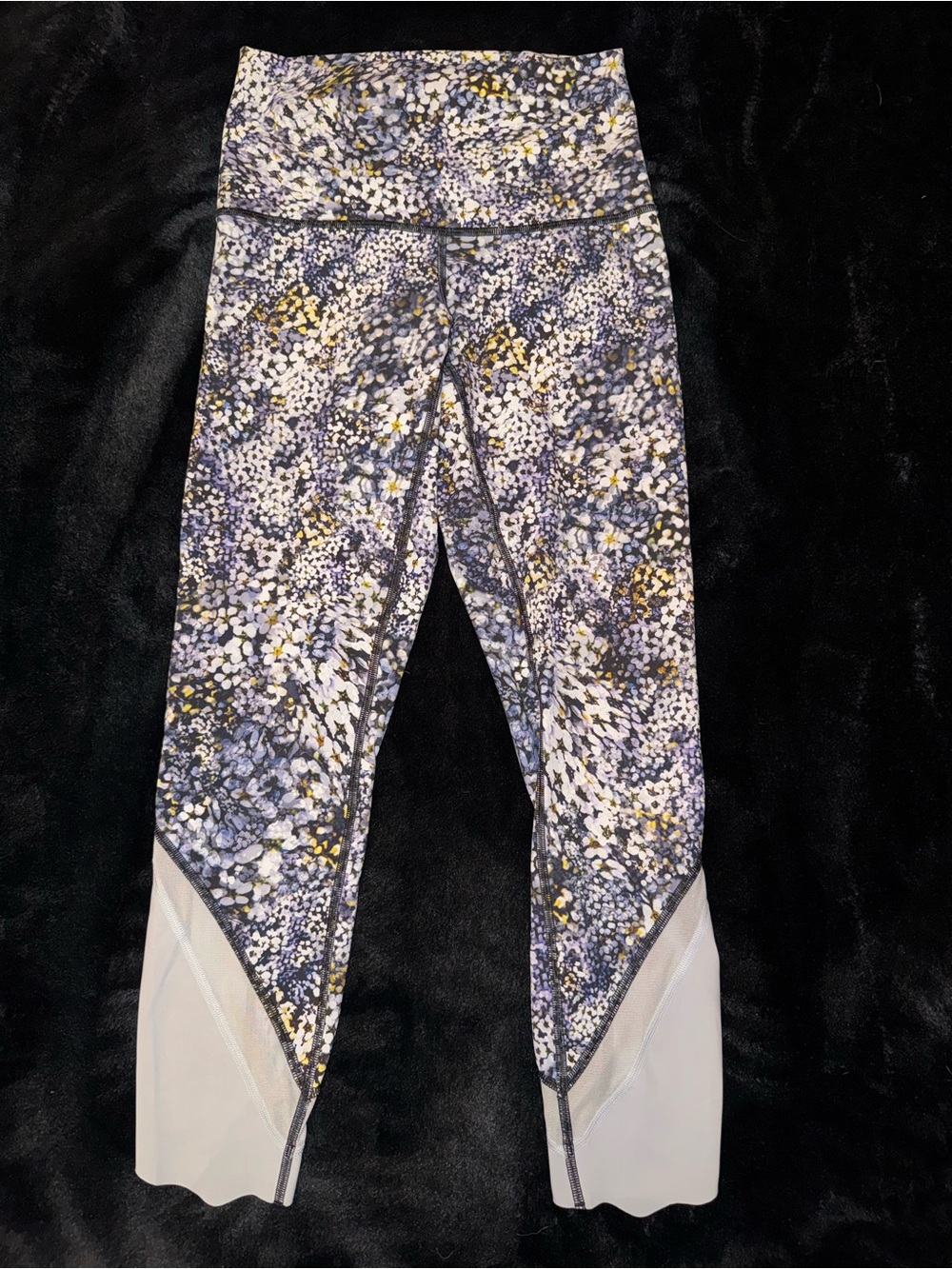 Lululemon Wunder Under Crop High-Rise 23” Scalloped Legging